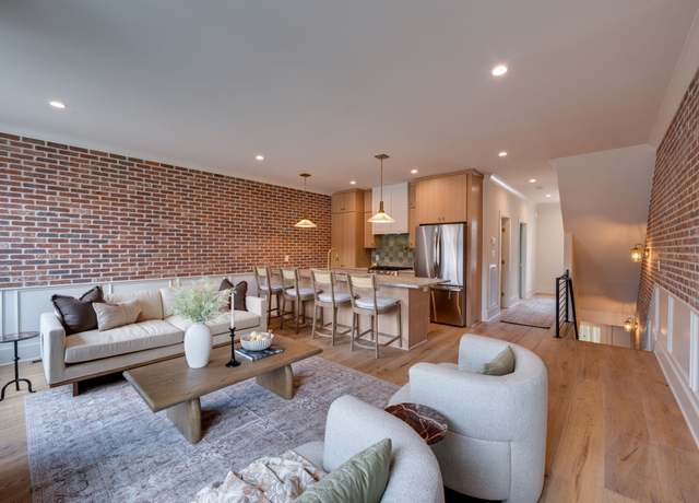 Property at 1701 Portland Ave Unit E, Nashville, TN 37212, 4 beds, 4 baths