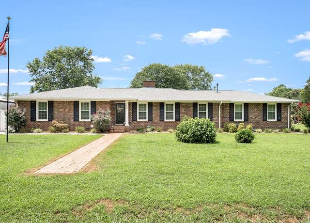 Property at 136 Houghton Dr, Winchester, TN 37398, 3 beds, 2 baths