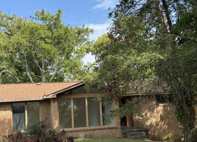 Property at 4368 Enchanted Cir, Nashville, TN 37218, 3 beds, 2 baths