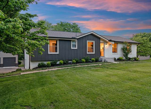 Property at 162 Indian Lake Rd, Hendersonville, TN 37075, 3 beds, 2 baths