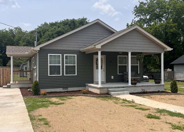 Property at 409 Kiwanis Ave, Fayetteville, TN 37334, 3 beds, 2 baths
