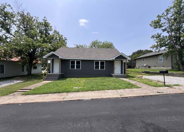 Property at 119 Maple Ave, Camden, TN 38320, 3 beds, 2 baths