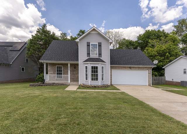 Property at 1424 Buchanon Dr, Clarksville, TN 37042, 4 beds, 2 baths