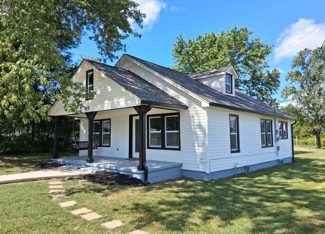 Property at 1014 Dry Creek Rd, Smithville, TN 37166, 3 beds, 1 bath