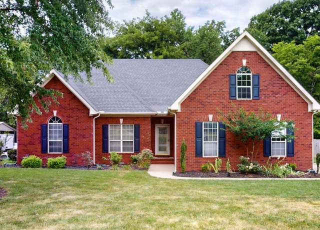 Property at 2943 Regenwood Dr, Murfreesboro, TN 37129, 5 beds, 3 baths
