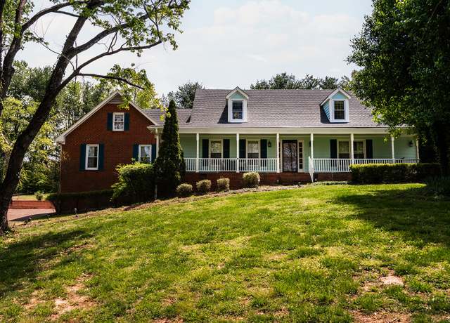 Property at 9301 Arrowhead Ct, Brentwood, TN 37027, 4 beds, 4 baths