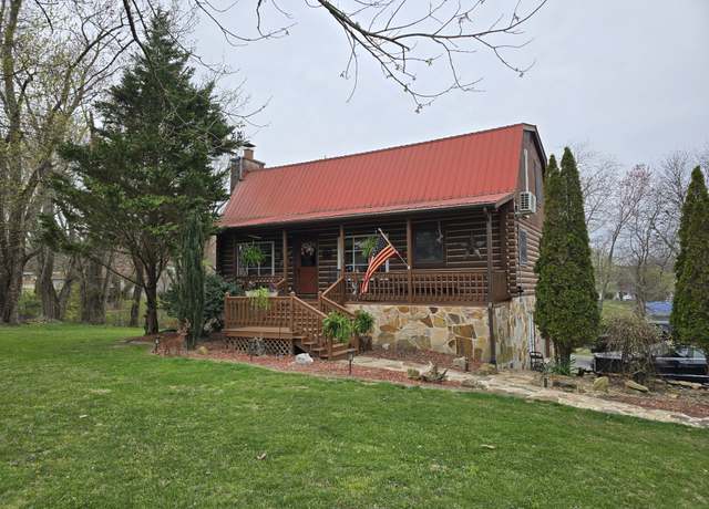 Property at 189 Sherman Dr, Crossville, TN 38555, 3 beds, 2 baths