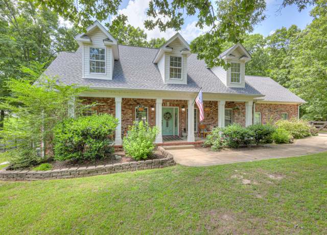 Property at 7203 Hidden Lake Dr, Fairview, TN 37062, 4 beds, 2.5 baths