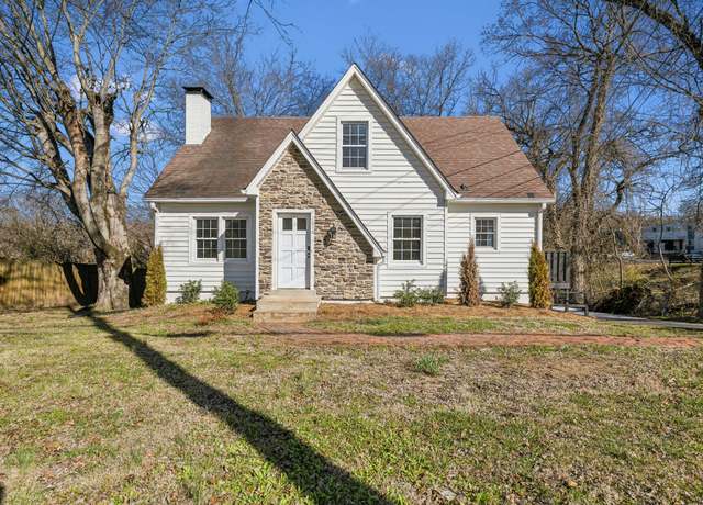 Property at 1010 Trotwood Ave, Columbia, TN 38401, 4 beds, 3 baths