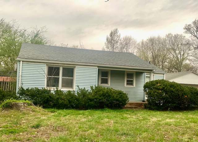 Property at 1507 Meacham Ln, Paducah, KY 42003, 3 beds, 2 baths