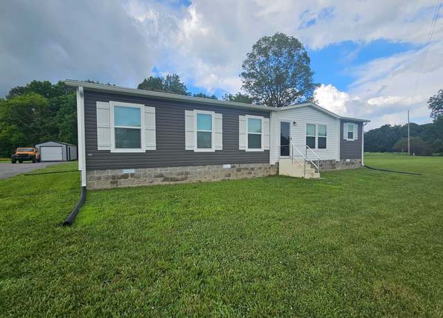 Property at 203 Heidi Ln, Lafayette, TN 37083, 3 beds, 2 baths