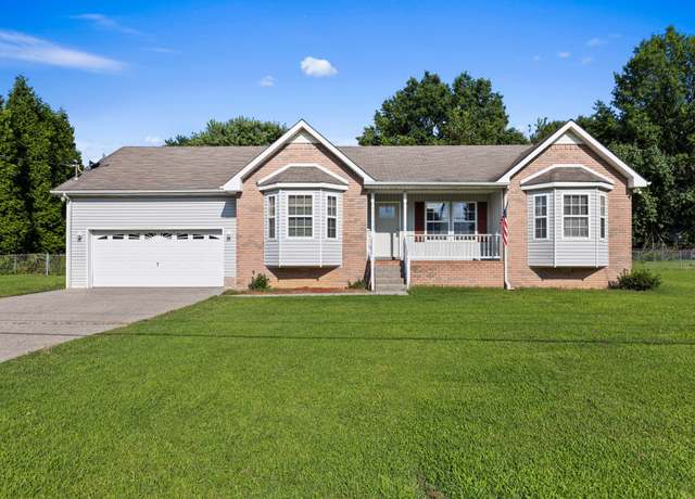 Property at 125 Sycamore Dr, White House, TN 37188, 3 beds, 2 baths