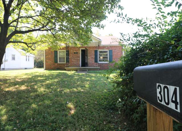 Property at 304 Mitchell St, Clarksville, TN 37042, 2 beds, 1 bath