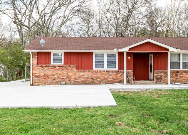 Property at 108 Donna Dr, Hendersonville, TN 37075, 6 beds, 4 baths