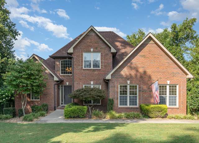 Property at 345 Deepwood Trl, Clarksville, TN 37042, 3 beds, 2.5 baths