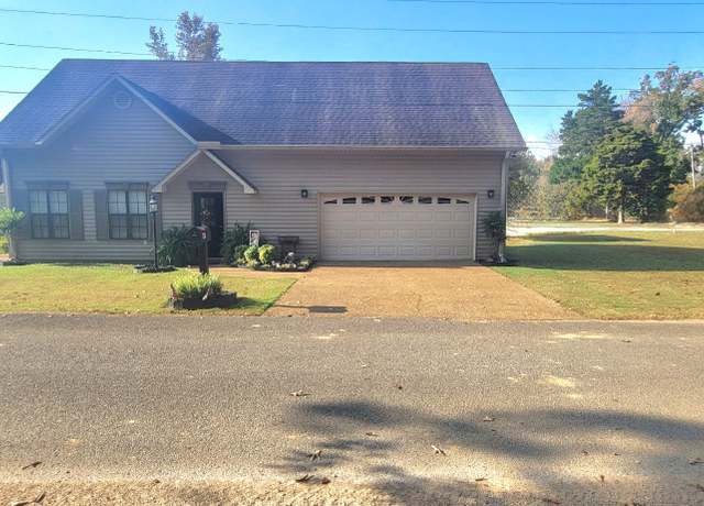 Property at 47 Hickory Ln, Sugar Tree, TN 38380, 4 beds, 2 baths