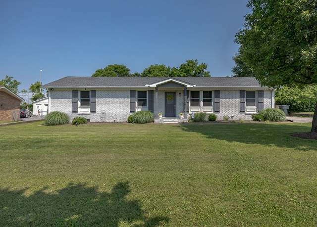 Property at 3120 Larkspur Dr, Nashville, TN 37207, 4 beds, 2.5 baths