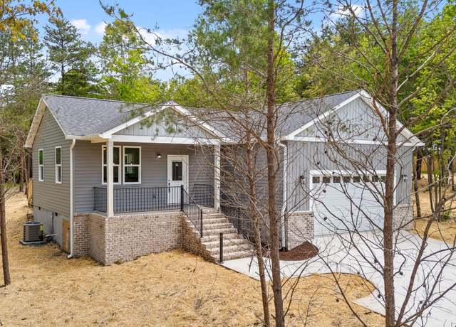 Property at 222 Grayson Way, Signal Mountain, TN 37377, 3 beds, 2 baths