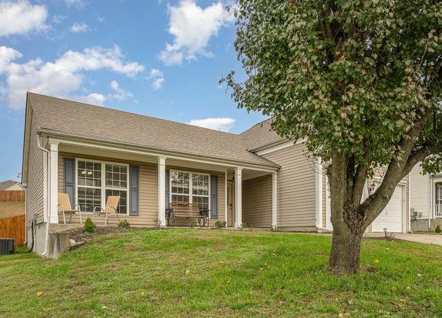 Property at 1723 Eagle Trace Dr, Mount Juliet, TN 37122, 3 beds, 2 baths