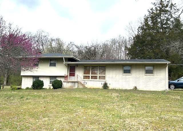 Property at 145 Odoms Bend Rd, Gallatin, TN 37066, 4 beds, 2.5 baths