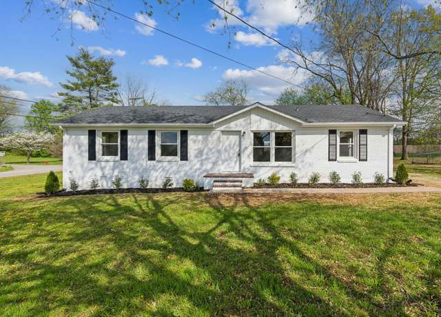 Property at 101 Gardenia St, Mount Pleasant, TN 38474, 3 beds, 2 baths