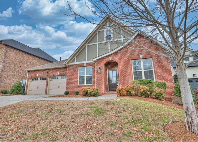 Property at 1307 Reynard Dr, Gallatin, TN 37066, 3 beds, 2.5 baths