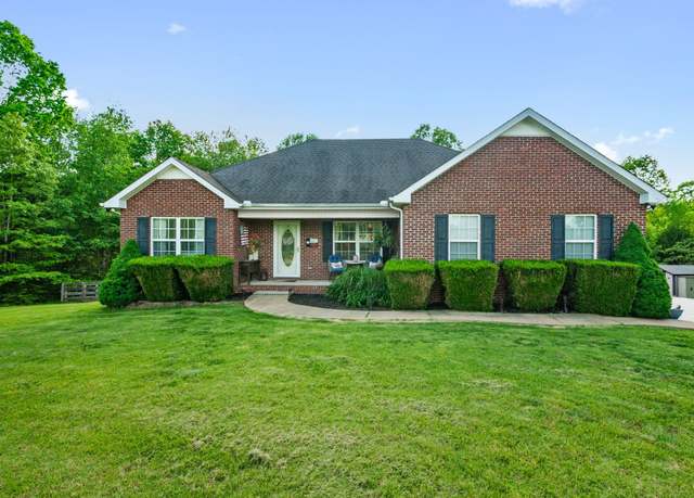 Property at 204 Commanche Dr, Hohenwald, TN 38462, 3 beds, 2 baths