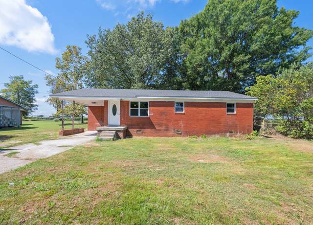 Property at 120 Glover St, Atwood, TN 38220, 3 beds, 1.5 baths