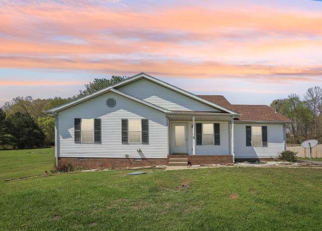 Property at 2630 Cummings Cir, Clarksville, TN 37042, 3 beds, 1.5 baths