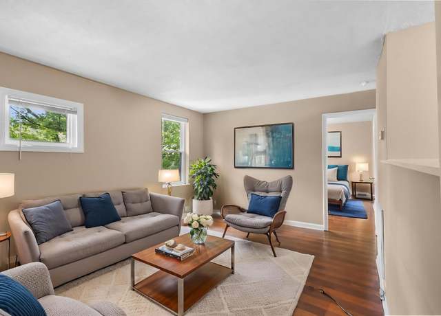 Property at 203 Theodore Rd, Nashville, TN 37214, 4 beds, 2 baths