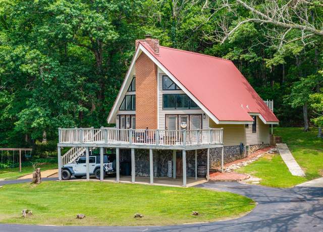 Property at 28 Timberlake Dr, Fayetteville, TN 37334, 3 beds, 3 baths