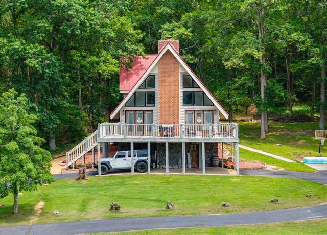Property at 28 Timberlake Dr, Fayetteville, TN 37334, 3 beds, 3 baths