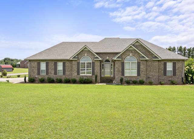 Property at 1876 Blue Spring Rd, Decherd, TN 37324, 3 beds, 2 baths