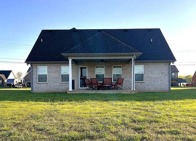 Property at 2939 Ronstadt Dr, Christiana, TN 37037, 3 beds, 2.5 baths
