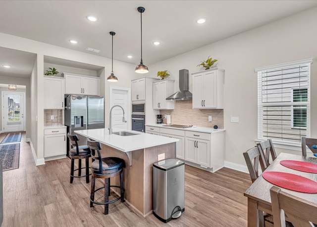Property at 2519 Ashebrook Ct, Murfreesboro, TN 37128, 4 beds, 3 baths
