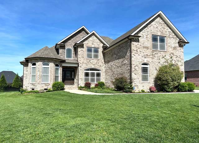 Property at 2981 Hartley Dr, Clarksville, TN 37043, 4 beds, 3.5 baths