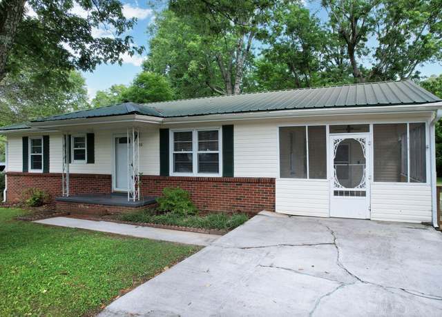 Property at 3106 Julian Dr NE, Cleveland, TN 37312, 3 beds, 1 bath