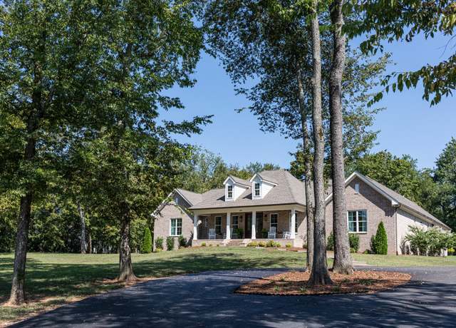 Property at 1325 Cherry Blossom Dr, Columbia, TN 38401, 3 beds, 3.5 baths