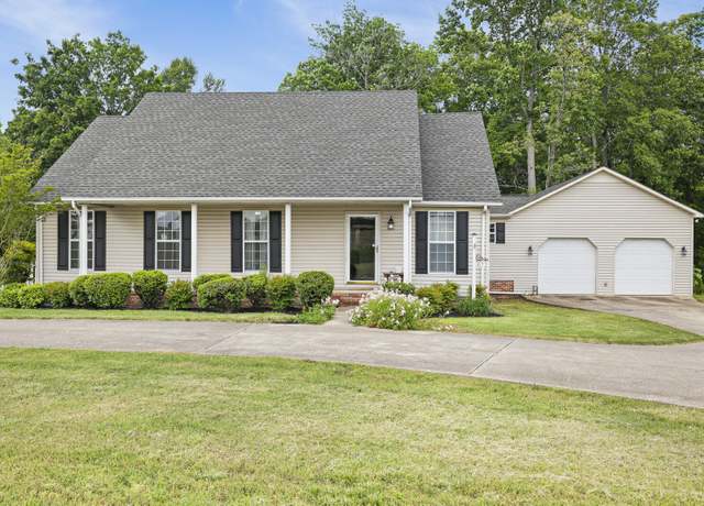 Property at 672 Old Snow Hill Rd, Dowelltown, TN 37059, 3 beds, 2 baths