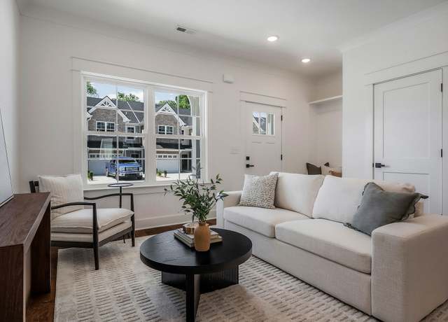 Property at 211 South High St #22, Mcminnville, TN 37110, 2 beds, 2.5 baths