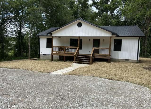 Property at 342 N Norris St, Jamestown, TN 38556, 3 beds, 2 baths