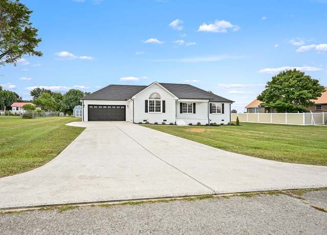 Property at 38 Falcon Dr, Manchester, TN 37355, 3 beds, 2 baths