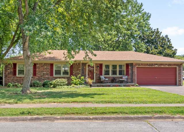Property at 412 Tremont Dr, Hopkinsville, KY 42240, 3 beds, 2 baths