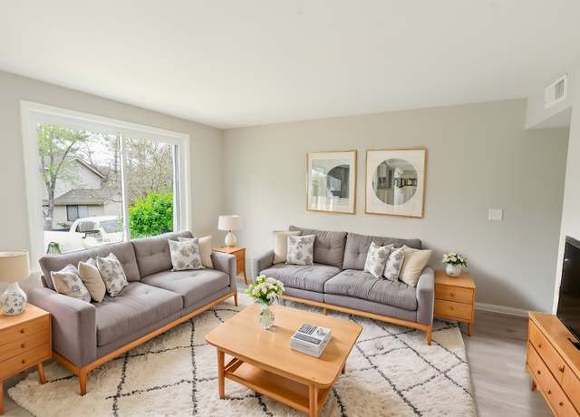 Property at 4958 Edmondson Pike #6, Nashville, TN 37211, 3 beds, 2 baths