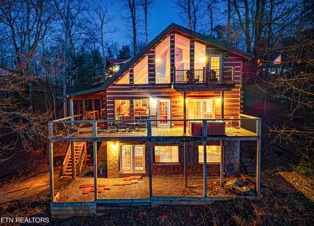 Property at 1815 Silver Poplar Ln, Sevierville, TN 37876, 2 beds, 2.5 baths