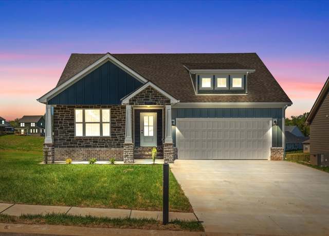 Property at 1601 Collins View Way, Clarksville, TN 37043, 3 beds, 2 baths