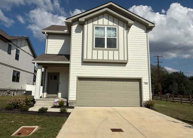 Property at 700 Caraway Ln, Nashville, TN 37211, 3 beds, 2.5 baths