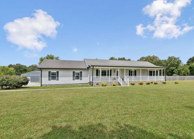 Property at 676 Riddle Rd, Manchester, TN 37355, 3 beds, 2 baths
