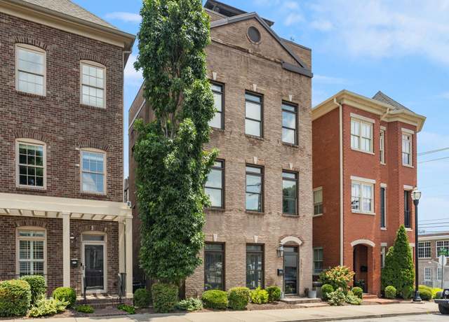 Property at 1702A 5th Ave N, Nashville, TN 37208, 5 beds, 3.5 baths
