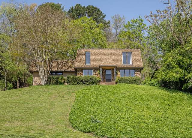 Property at 7328 Cavalier Rd, Nashville, TN 37221, 3 beds, 2.5 baths